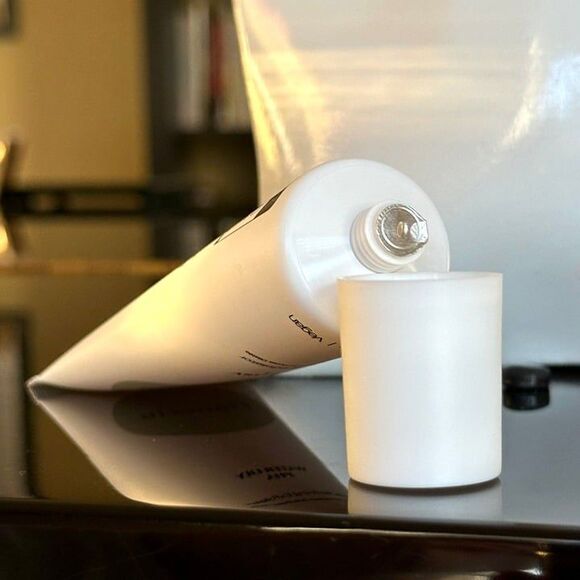 SEALED Flanerie Waterlily PHA Pore Refining Exfoliator Gentle Facial Exfoliation - Picture 8 of 9